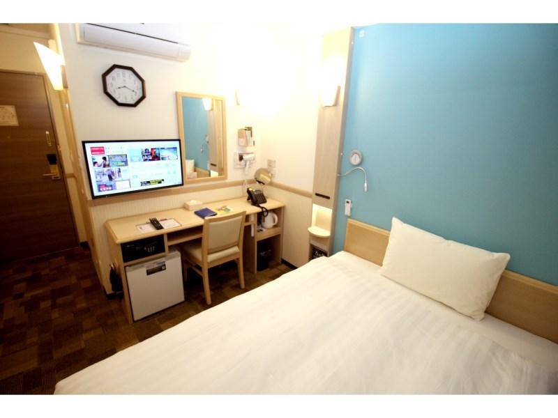 Toyoko Inn Osaka Hankyu Juso-Eki Nishi-Guchi No.2 Exterior photo