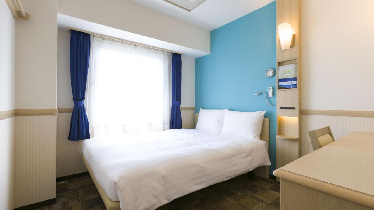 Toyoko Inn Osaka Hankyu Juso-Eki Nishi-Guchi No.2 Exterior photo