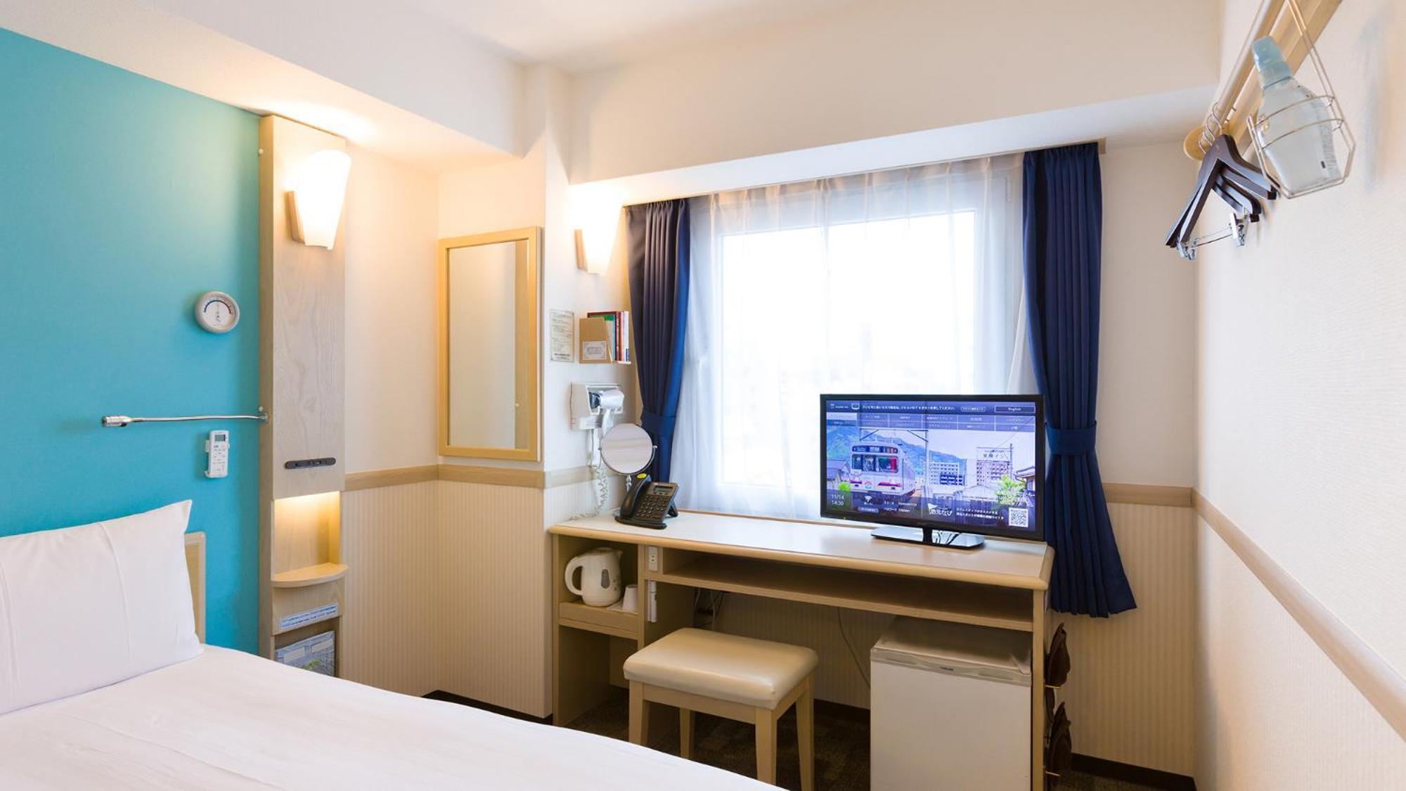 Toyoko Inn Osaka Hankyu Juso-Eki Nishi-Guchi No.2 Exterior photo